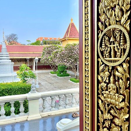 Sky Apartments Riverside - 50M To Royal Palace Phnom Penh Exterior foto